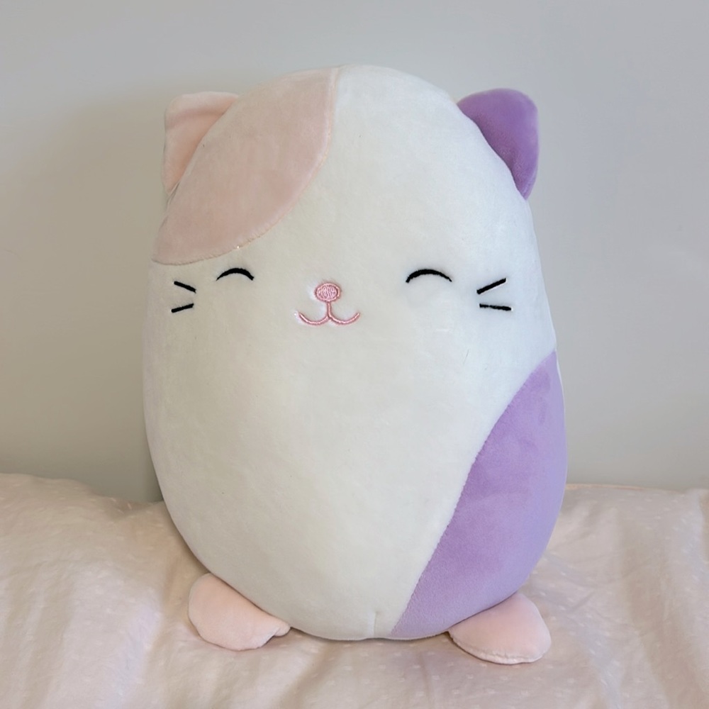 Cute stuffed round plush cat shape pillow 💜